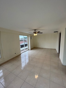 Big house in Villa de las Fuentes with commercial option - image 14