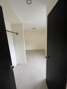 Big house in Villa de las Fuentes with commercial option - image 7