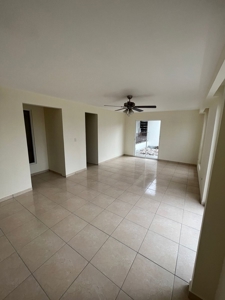 Big house in Villa de las Fuentes with commercial option - image 12