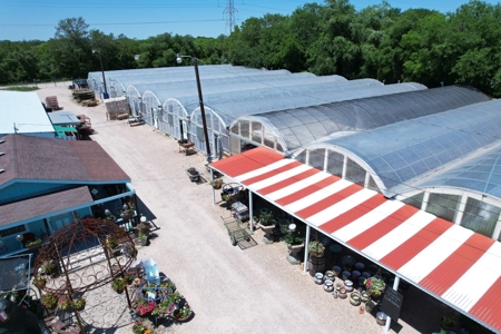 Plant Nursery For Sale in Waco TX - 11 Acre Garden Center - image 30