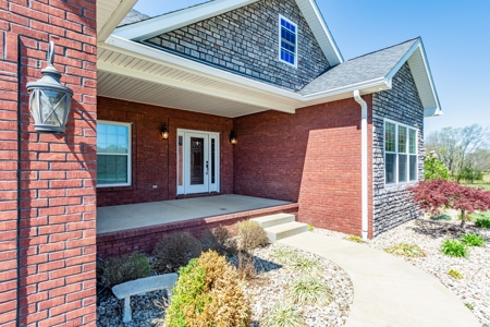 Accepted Offer - Brick Home in Taylor County, KY - image 29