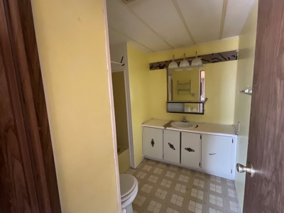 Small Home and Land for Sale Near Seligman AZ - image 13