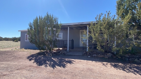 Small Home and Land for Sale Near Seligman AZ - image 6
