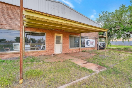 Thriving Commercial Tire Shop - image 10