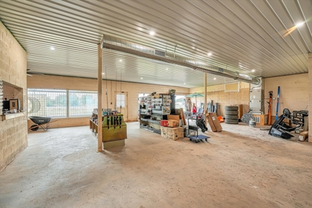 Thriving Commercial Tire Shop - image 11