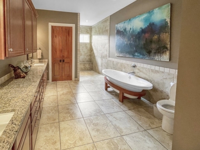 3000 sqft Home for Sale in Gated ocmmunity in Summit MS - image 18