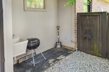 3000 sqft Home for Sale in Gated ocmmunity in Summit MS - image 13