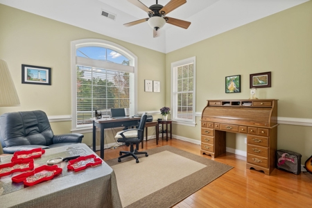 Custom home in a gated waterfront, golf community in NC - image 42