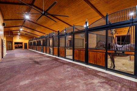 11215 Granbury HWY Weatherford, TX 760687 - image 17