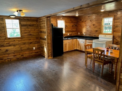 Ozarks Cattle Ranch With Lake And Cabin Near Salem Arkansas - image 47