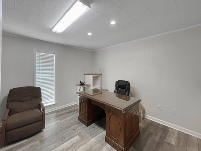 Commercial Office Space for Sale McComb MS - image 28