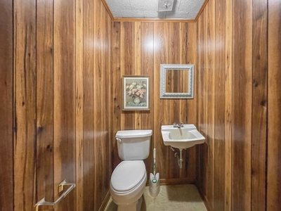 Commercial Office Space for Sale McComb MS - image 13