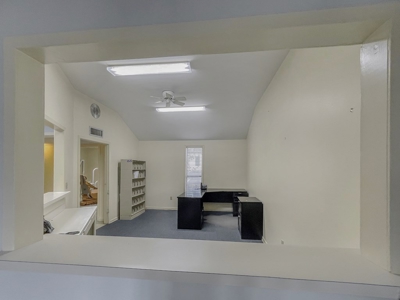 Commercial Office Space for Sale McComb MS - image 7
