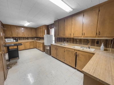 Commercial Office Space for Sale McComb MS - image 36