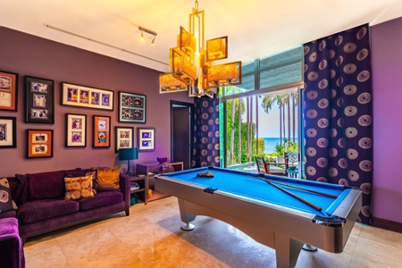 Spectacular Beachfront Villa in Riomar - image 21