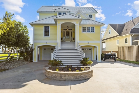 Riverfront Home with Extra Lot for Sale on the Pamlico River - image 14