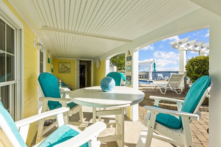 Riverfront Home with Extra Lot for Sale on the Pamlico River - image 11
