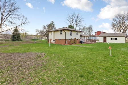 Home For Sale With An Acrage ! - image 32