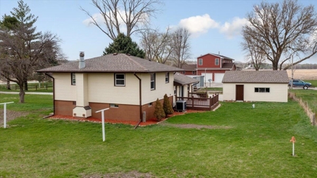 Home For Sale With An Acrage ! - image 31