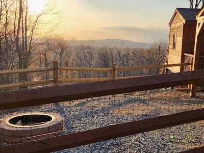 Stunning Mountain Home for Sale in Beech Mountain NC - image 3