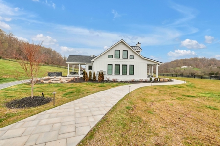 Beautiful Land and Estate in Williamson County - image 5