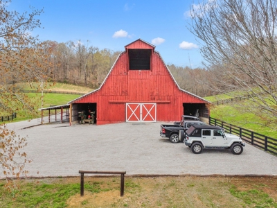 Beautiful Land and Estate in Williamson County - image 40
