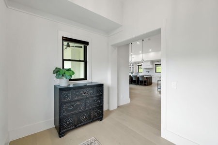Beautiful Land and Estate in Williamson County - image 10