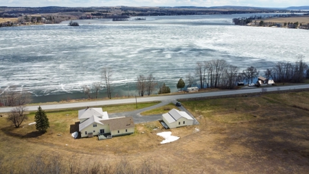 Lakefront Home on Long Lake - image 5