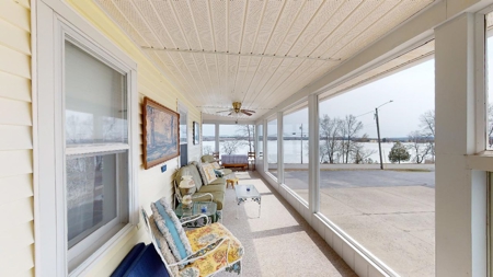 Lakefront Home on Long Lake - image 11