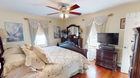 Lakefront Home on Long Lake - image 42