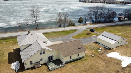 Lakefront Home on Long Lake - image 2