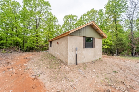 Ozarks Hobby Farm Near Salem Arkansas - image 1