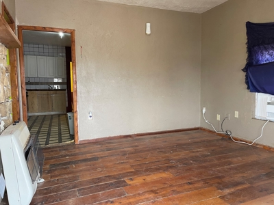 Clinton, OK Home for Sale, Auction in Custer County - image 5