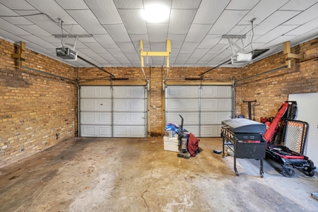 Custer County Home for Sale, Clinton, OK Auction - image 33
