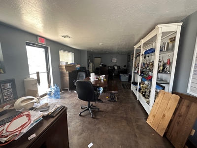 Commercial Building for Sale, Clinton, OK Custer County - image 19