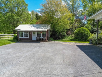 Historic Brick Home For Sale In Rural Retreat VA - image 5