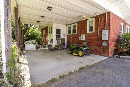 Historic Brick Home For Sale In Rural Retreat VA - image 32
