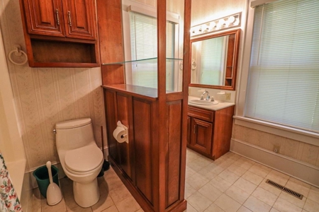 Historic Brick Home For Sale In Rural Retreat VA - image 17