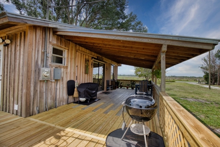 3BR, 2BA home wit 2-story barn on 5.79 acres! Arcadia, FL - image 9
