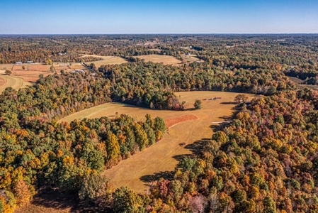 Charming 40-Acre Park-Like Setting - image 1