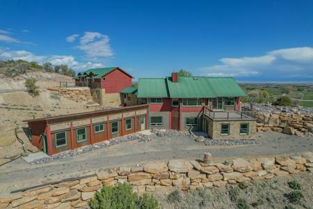 Montrose Colorado Custom Home On Acreage - image 1