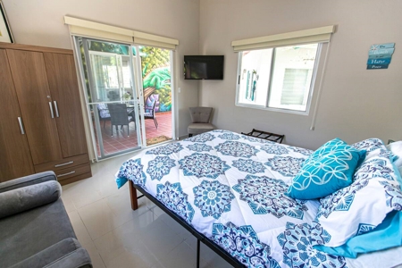 RECENTLY SOLD!: Airbnb Estate w/ Casitas, Punta Chame - image 4