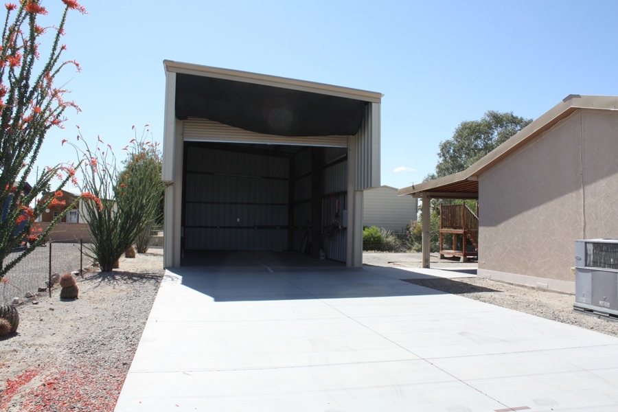 RV Port with Automatic Door