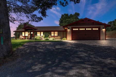Horse Property Estate on 20+ Acres in Northern California - image 1