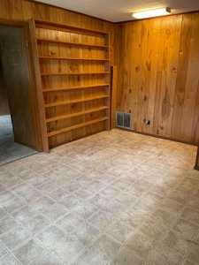 Commercial Building on Main Street in Atlanta - image 4