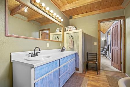 Private Log Cabin With Acreage For Sale in Mancos, CO! - image 24