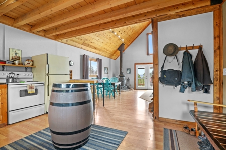 Private Log Cabin With Acreage For Sale in Mancos, CO! - image 12