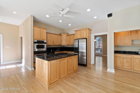 Albemarle Plantation Golf Course Home With Access To Marina - image 38