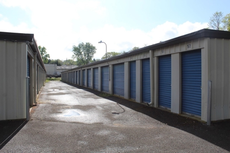 ** PENDING ** Storage Unit Complex for Auction! - image 13