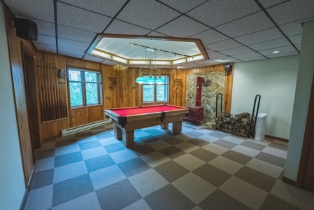 Mountain Chalet for Sale at Auction in Seven Devils NC - image 18